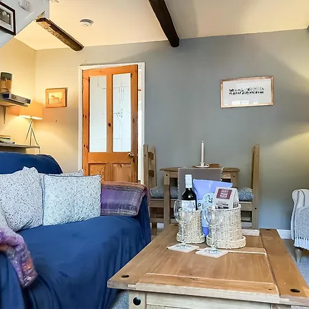 בית נופש Half Moon *